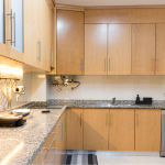 svg+xml,%3Csvg%20xmlns%3D%22http%3A%2F%2Fwww.w3 APARTAMENTO NO CAIS DE GAIA